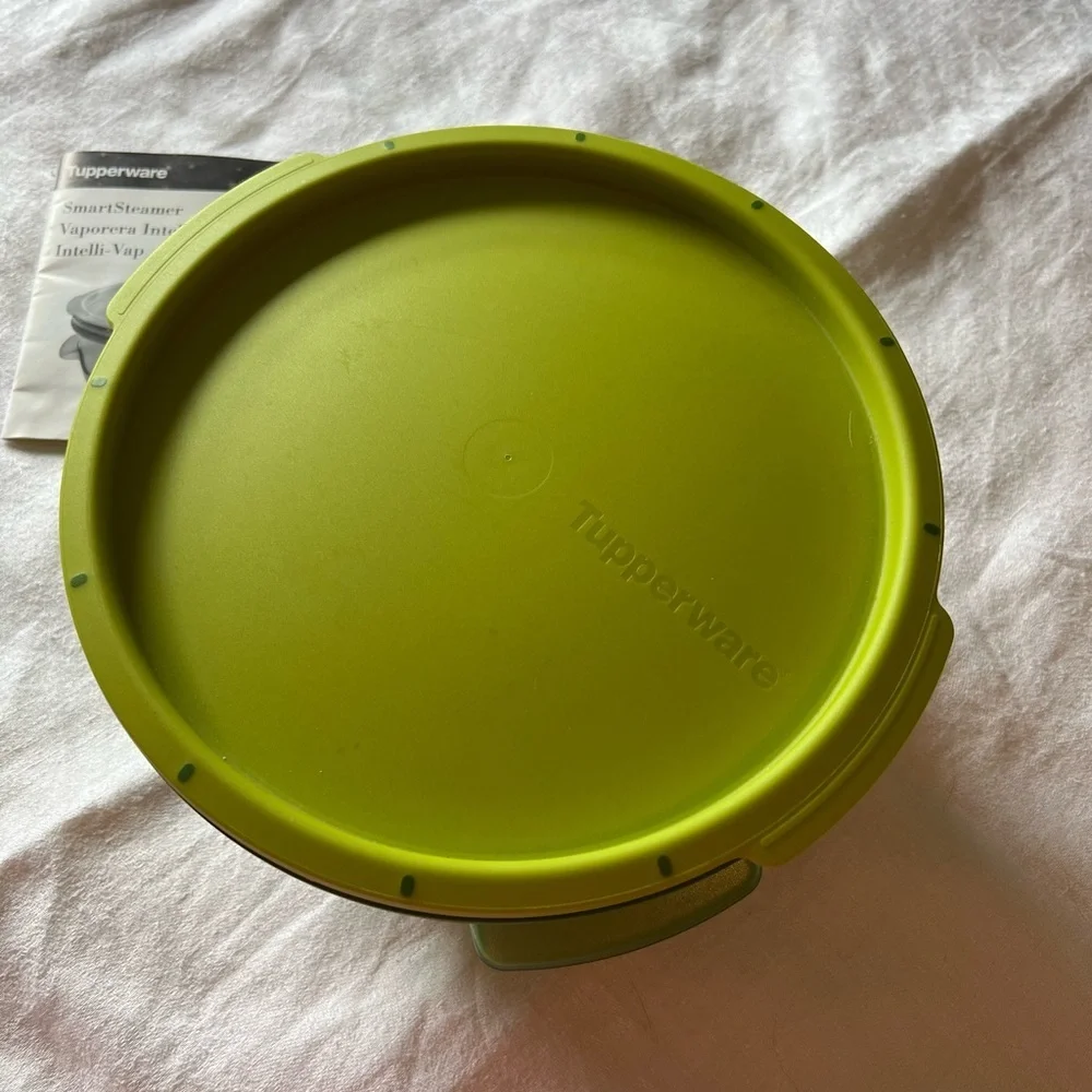 Tupperware Lime and Forest Green Steamer Set